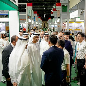 В Дубае открылась 22-я выставка Dubai WoodShow с участием министра внешней торговли ОАЭ